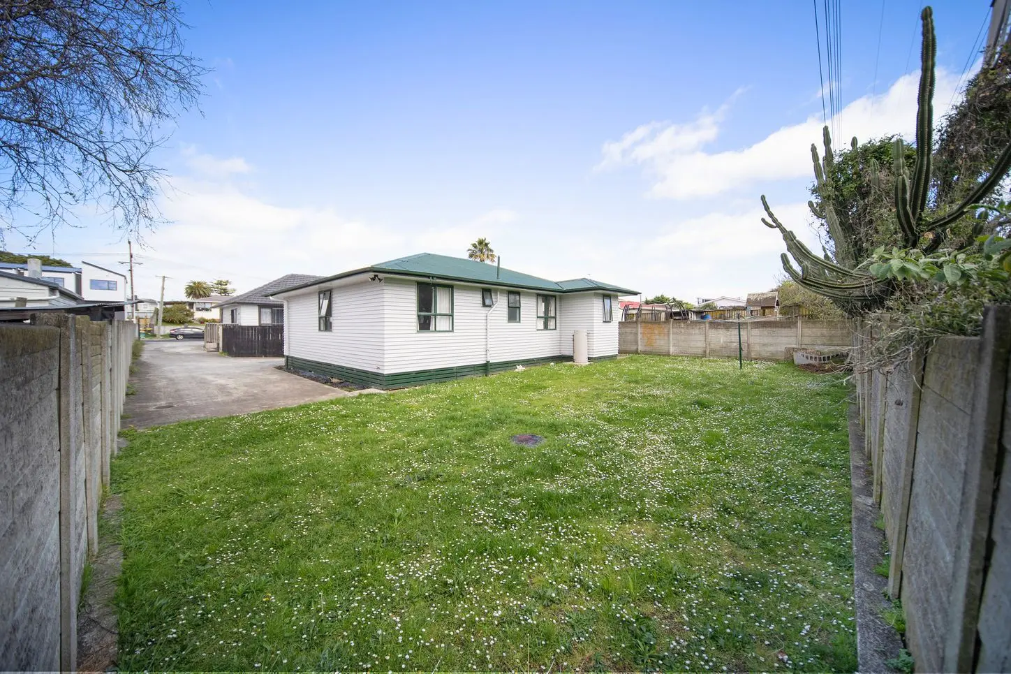 12a Everitt Road, Otara, NZ 2013